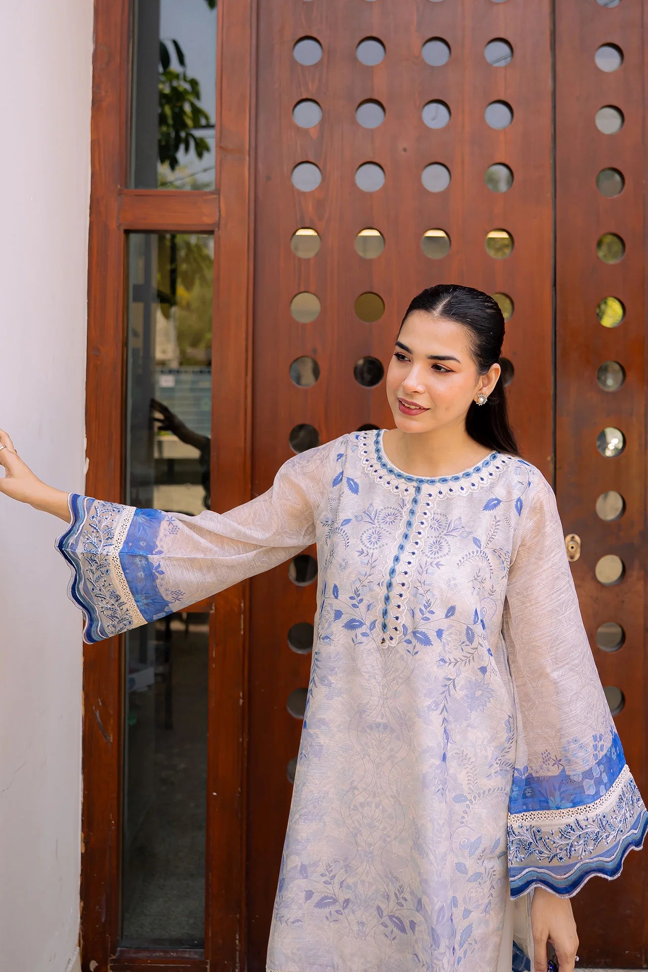 Off White Munar Silk Tunic Set
